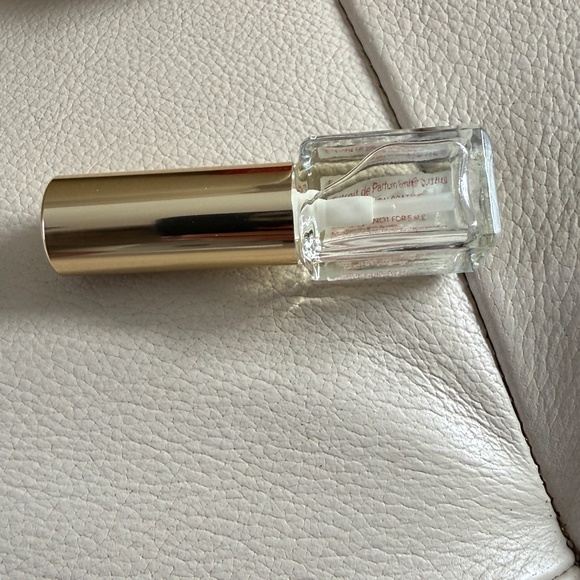 MFK Maison Francis Kurkdjian Baccarat Rouge 540 Extrait de Perfum 5ml/0.17oz - Picture 7 of 8